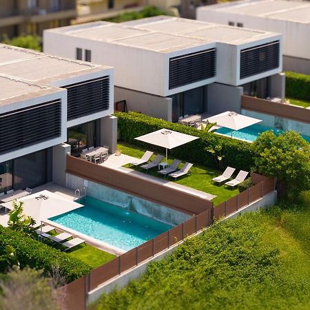 Momentum Villas เอียลิซอส ภายนอก รูปภาพ
