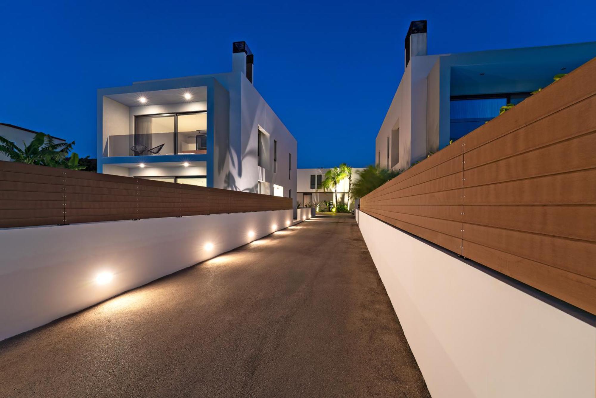 Momentum Villas เอียลิซอส ภายนอก รูปภาพ