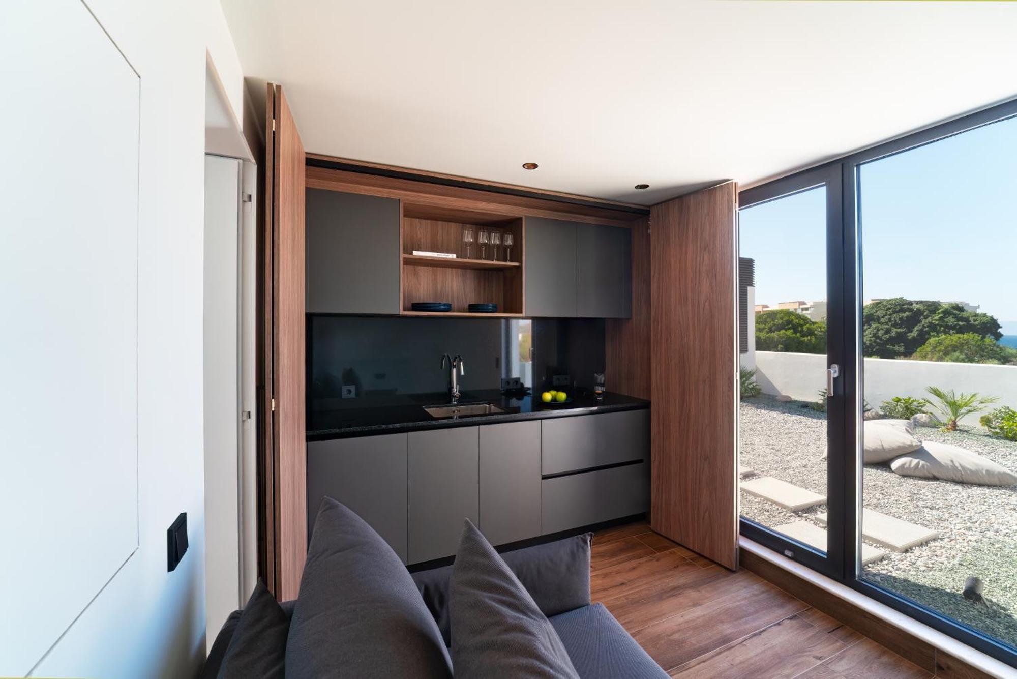 Momentum Villas เอียลิซอส ภายนอก รูปภาพ