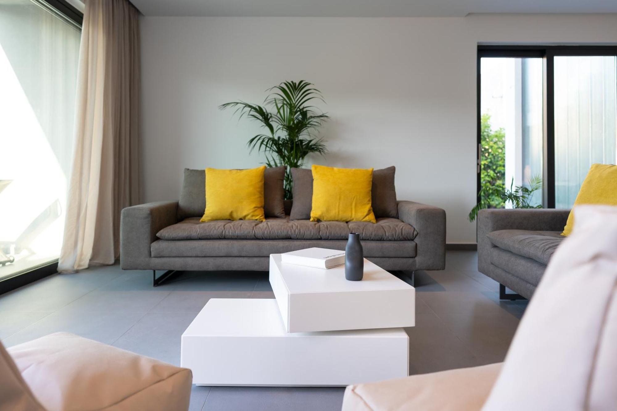 Momentum Villas เอียลิซอส ภายนอก รูปภาพ