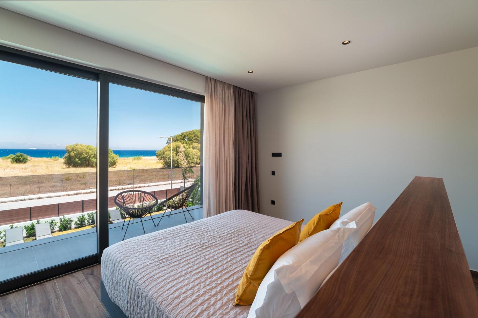 Momentum Villas เอียลิซอส ภายนอก รูปภาพ