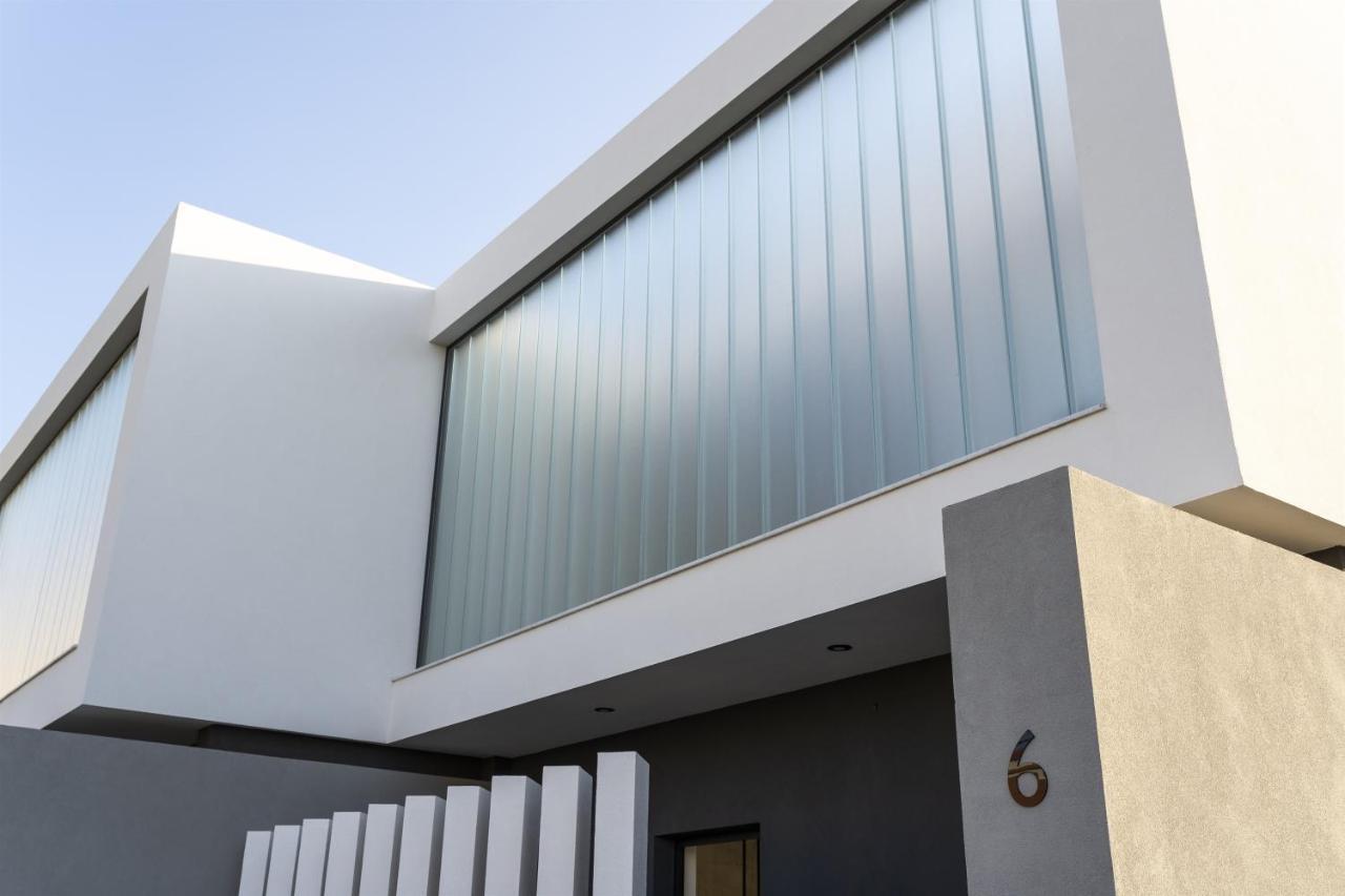 Momentum Villas เอียลิซอส ภายนอก รูปภาพ